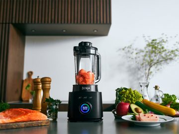 食材の自動検知機能を搭載！ アメリカNo.1小型キッチン家電ブランド・Ninjaの「Ninja Stealth iQ ミキサー」でシェフクオリティのメニューを作ろう