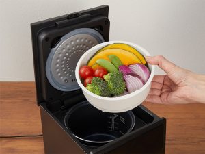 蒸し野菜もおまかせ