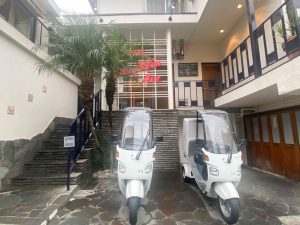 元大使館員の邸宅を改装した店舗