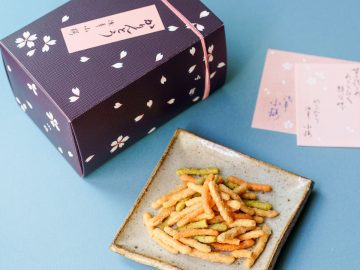 【浅草の名品みっけ！】高級料亭の手土産として始まった老舗『小桜』のかりんとう