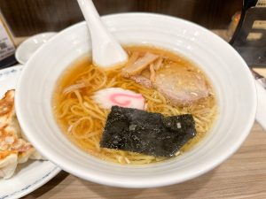 東京醤油ラーメンは、あっさり食べられる中華そば