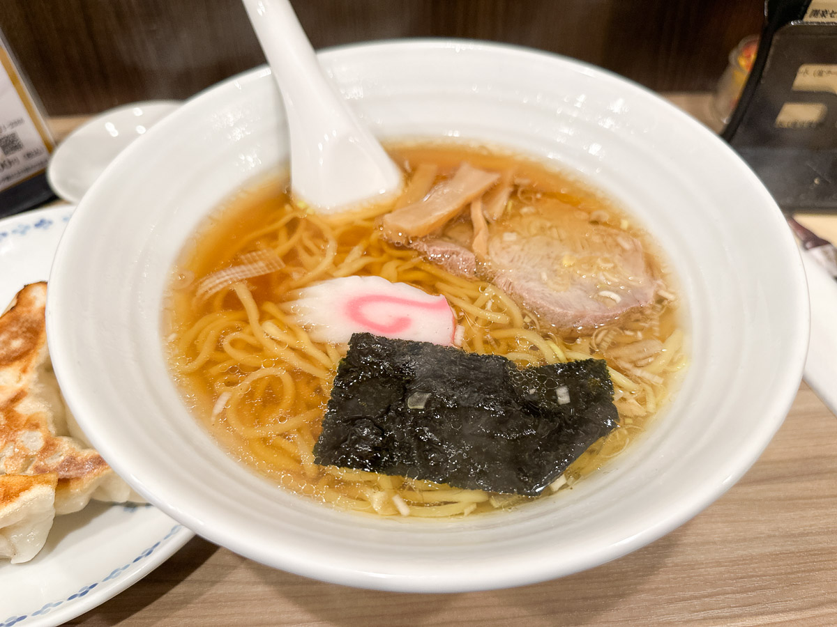 東京醤油ラーメンは、あっさり食べられる中華そば