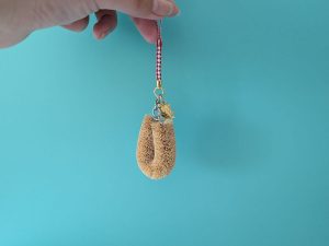 たわしのアクセサリーとか付けてたら二度見しちゃう可愛さ