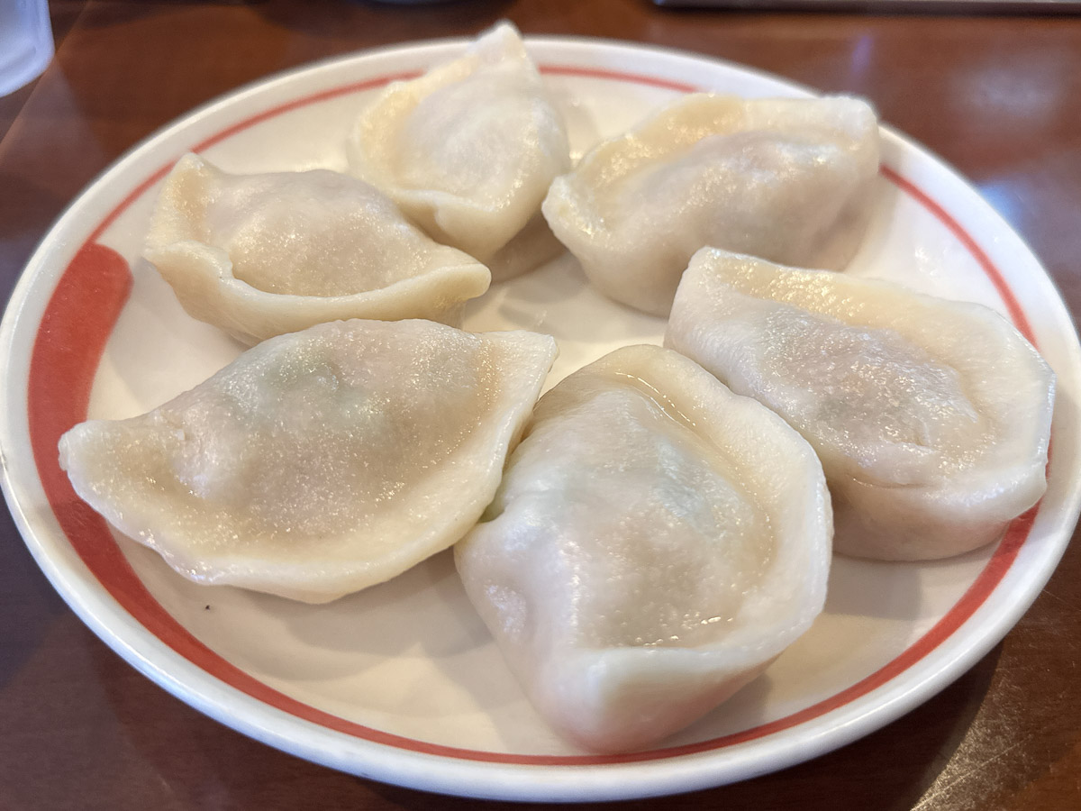 水餃子6個800円