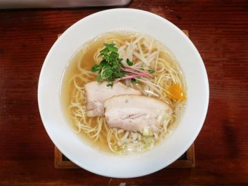 ラーメン官僚が太鼓判を押す兵庫県の本当にウマい店「麺舎ヒゲイヌ」