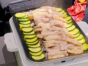 蒸しあがった韓国風蒸し豚