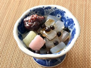 たぬま家あんみつ（340円）