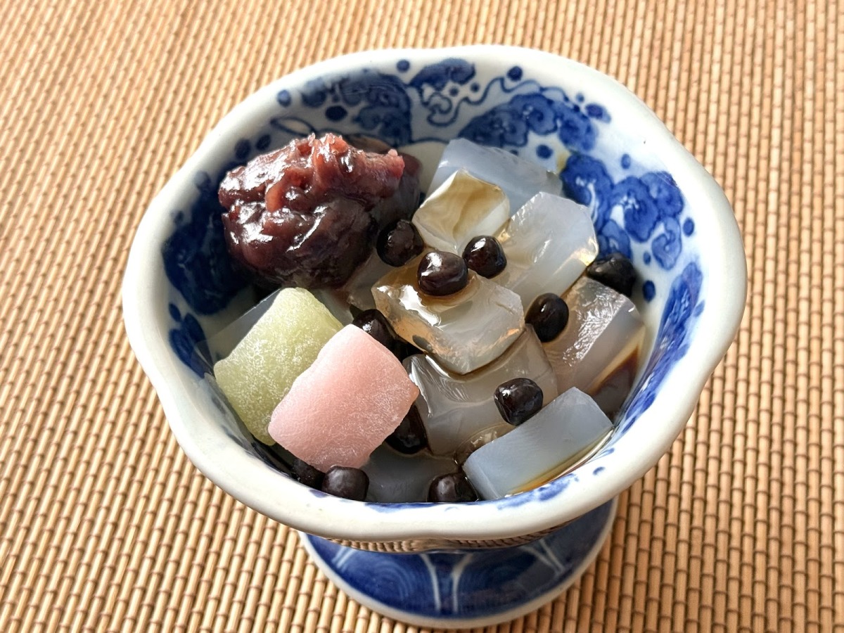 たぬま家あんみつ（340円）