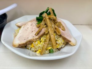 東京の炒飯マニアが激推しする新橋の町中華『三陽』の「チャーシューチャーハン」の魅力とは？
