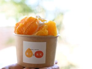 果樹園のフルーツパフェに感動！ 新テラスカフェ『果汁と果実』（和歌山）のスイーツ＆お土産7選