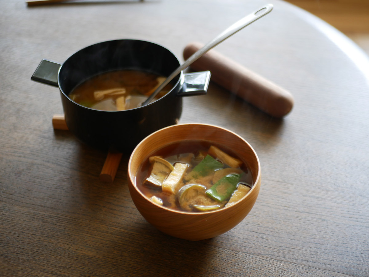 毎朝の味噌汁やスープもそのまま食卓に出せます