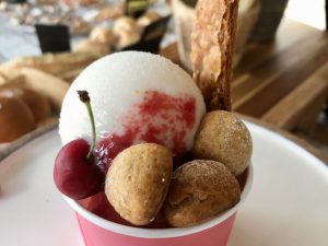 「グラスサントノーレ」800円