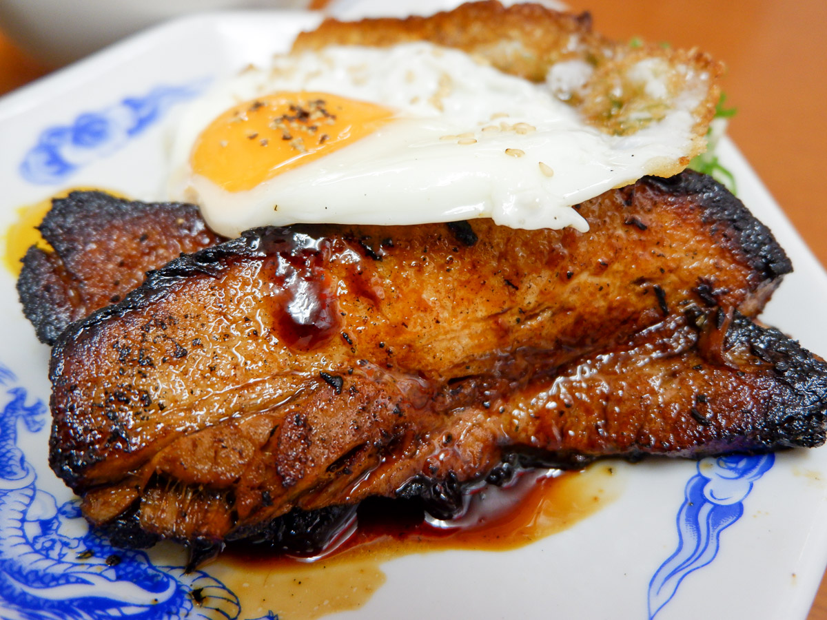 「チャーシューエッグ定食」