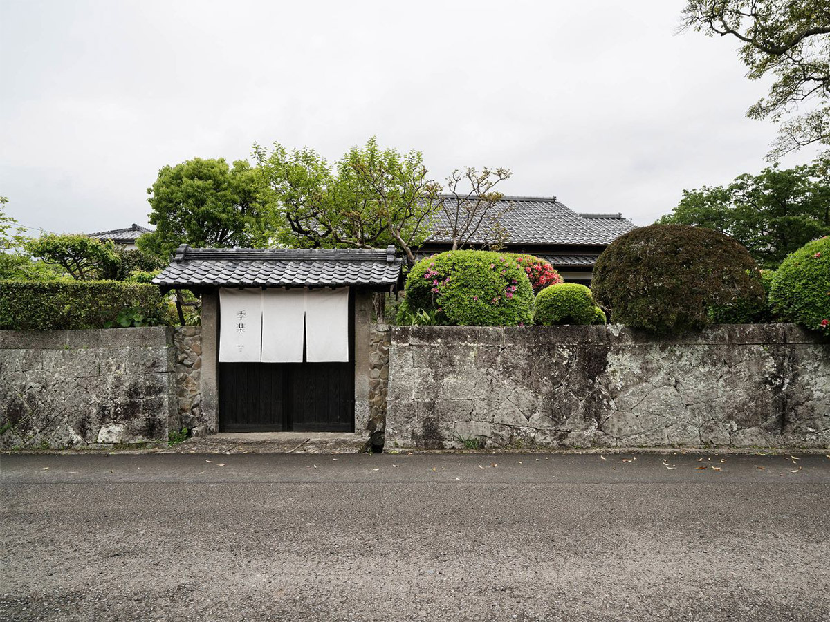 勝目邸