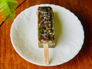 「宇治抹茶」抹茶に自家製の大納言小豆がよく合います。甘さも上品