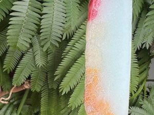 「湘南ブルー」。冷凍庫から出したてはパッキリと凍ってます！でも硬すぎないシャリっと食感