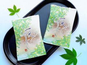 清涼感を感じる夏にうれしいパッケージ。賞味期限は2週間
