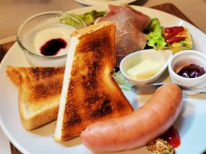 「モーニングNo.4ココぺライのトーストセット」1100円