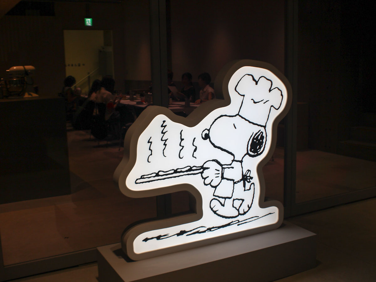 このなんとも言えない横顔がスヌーピーらしい