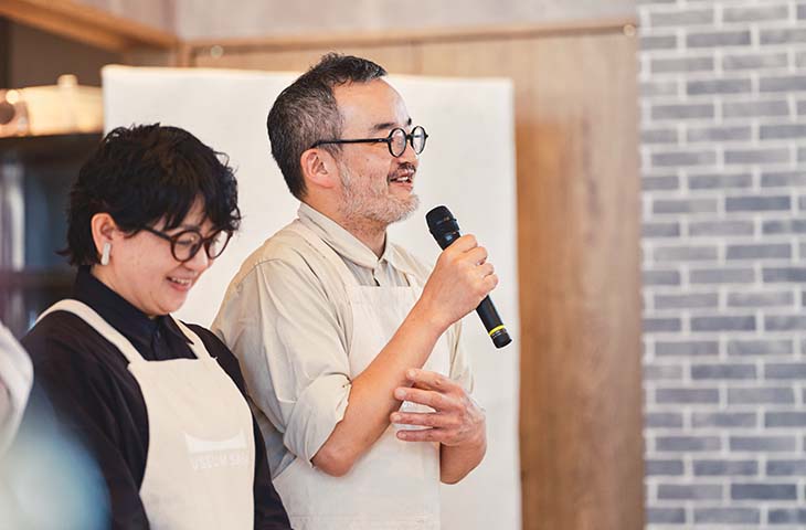 『shokudo欅』の寺田功シェフと久枝さん