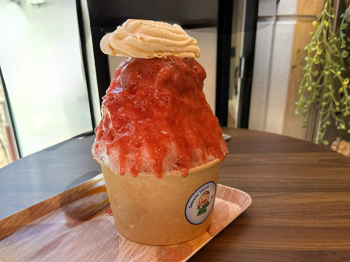 『スイーツハウス』のかき氷「とちおとめ」1500円