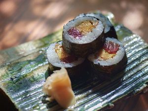 「太巻き寿司」半分1,080円（1本1,800円もあり）