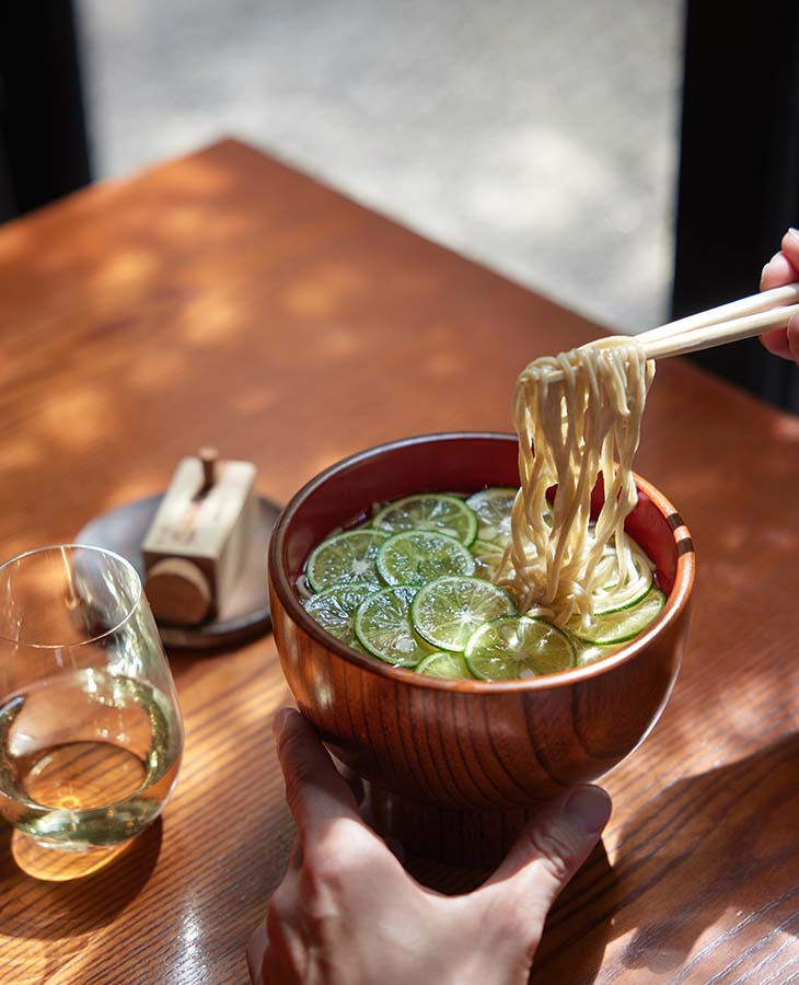 「冷かけすだち蕎麦」1,800円
