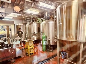 敷地内のクラフトビール工場