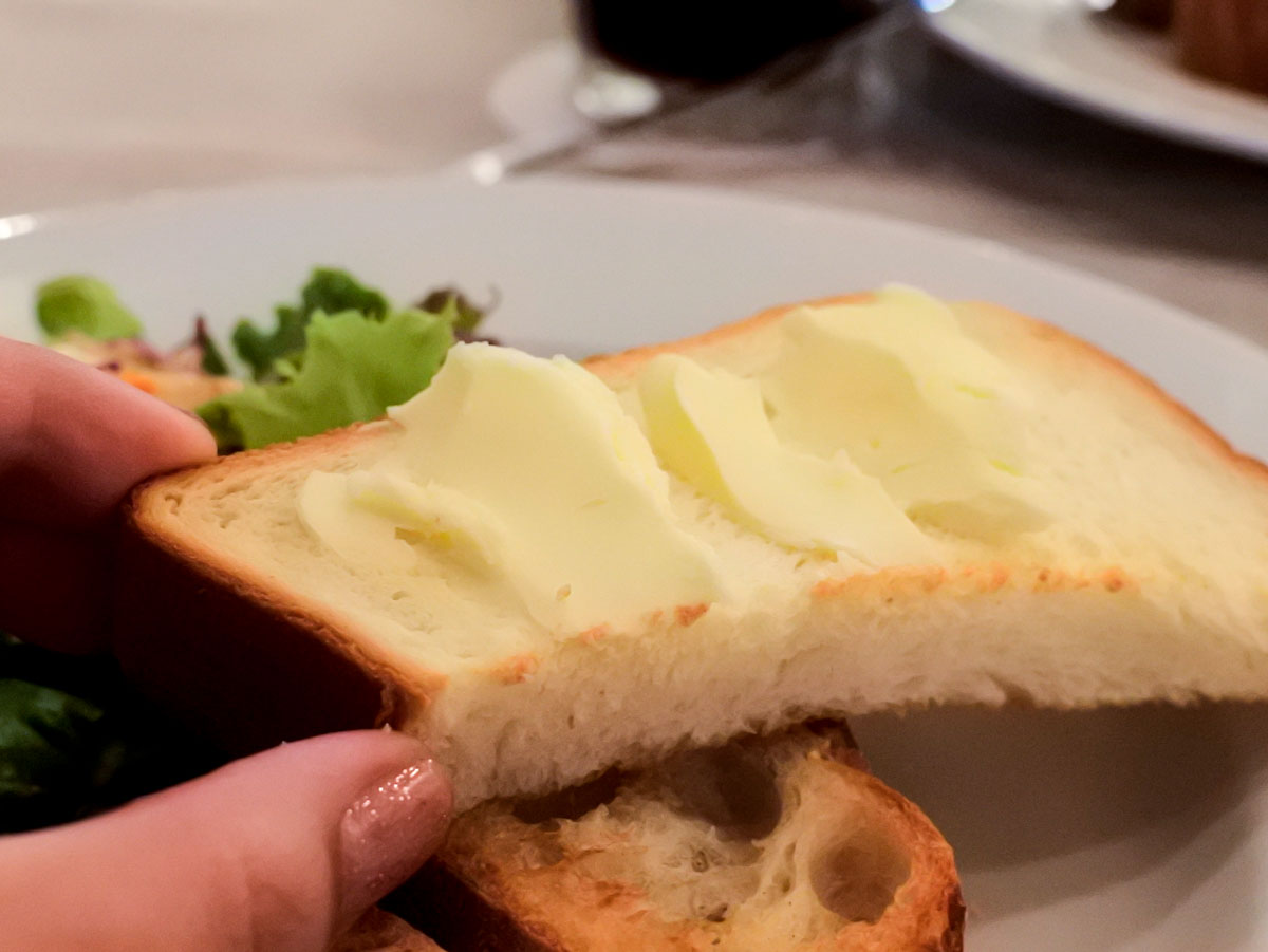 一度味わうと、どんどん大胆に乗せたくなる……