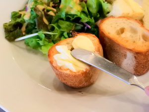 バゲットやライ麦系のハードパンとよく合います [食楽web]