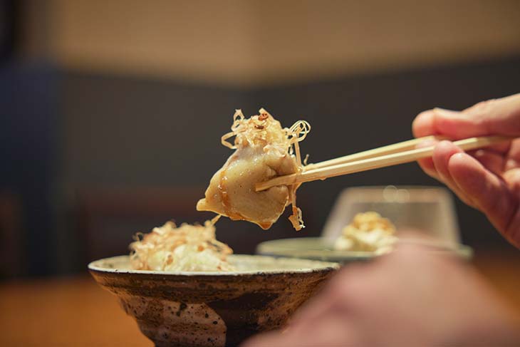 もっちり、味わい深い「蕎麦豆腐」800円