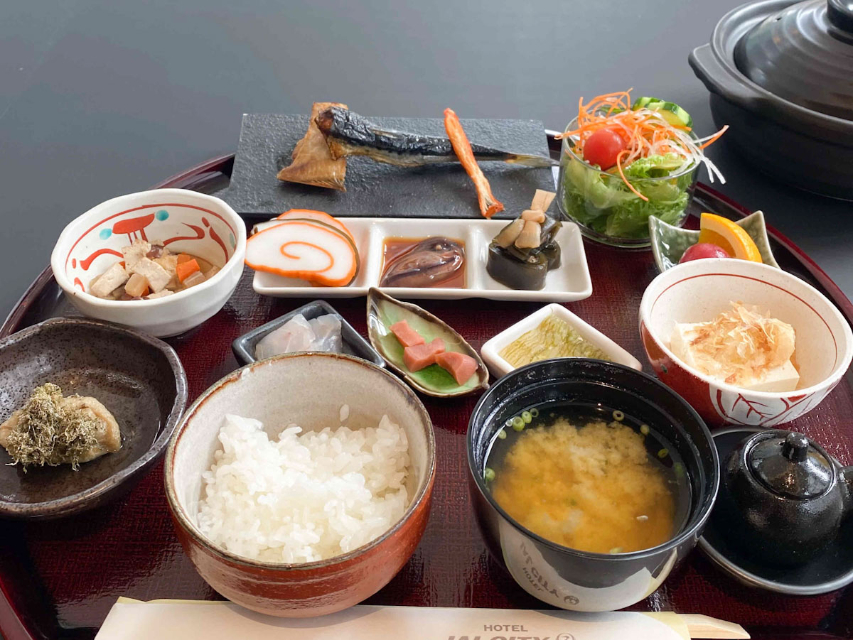 「越中うみとやま御膳」　※素泊まりの場合は3,200円