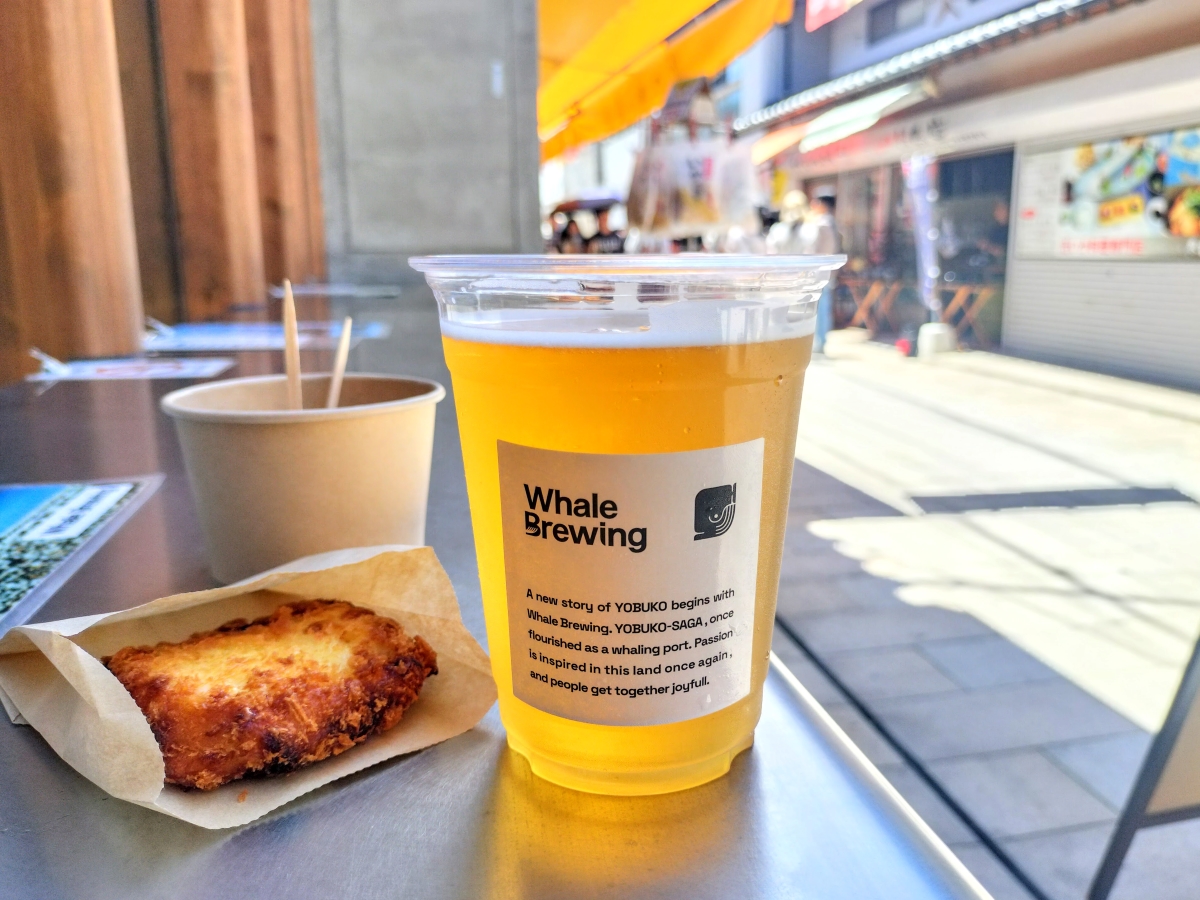 【佐賀】朝市で乾杯! 港町・呼子の『Whale Brewing』で樽生クラフトビール&名物イカカツを味わおう