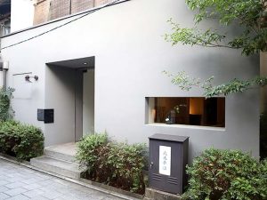 駅からもすぐなのにお店のまわりは落ち着いた雰囲気