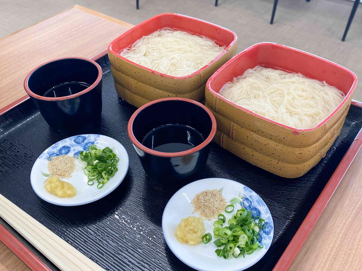 「手延べそうめん」600円