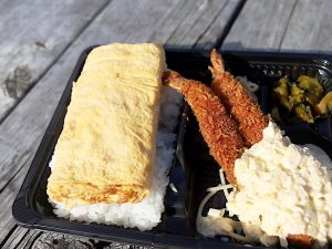 エビフライにもタルタルたっぷり！ 玉子好きにはたまりません～