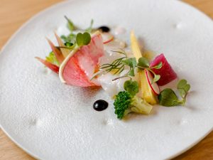 「広島県産キジハタのカルパッチョ」