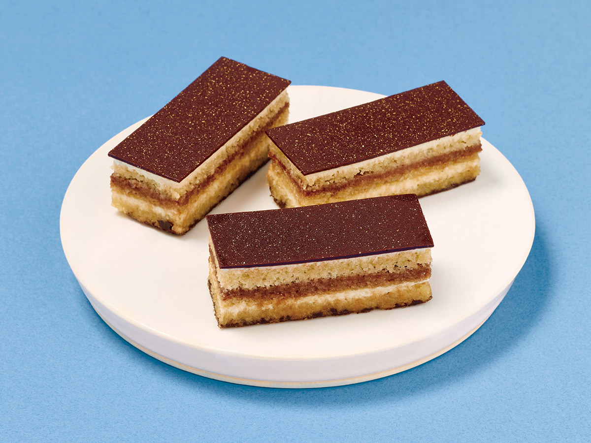 1箱(5個入)1944円/1F Favorate Sweets