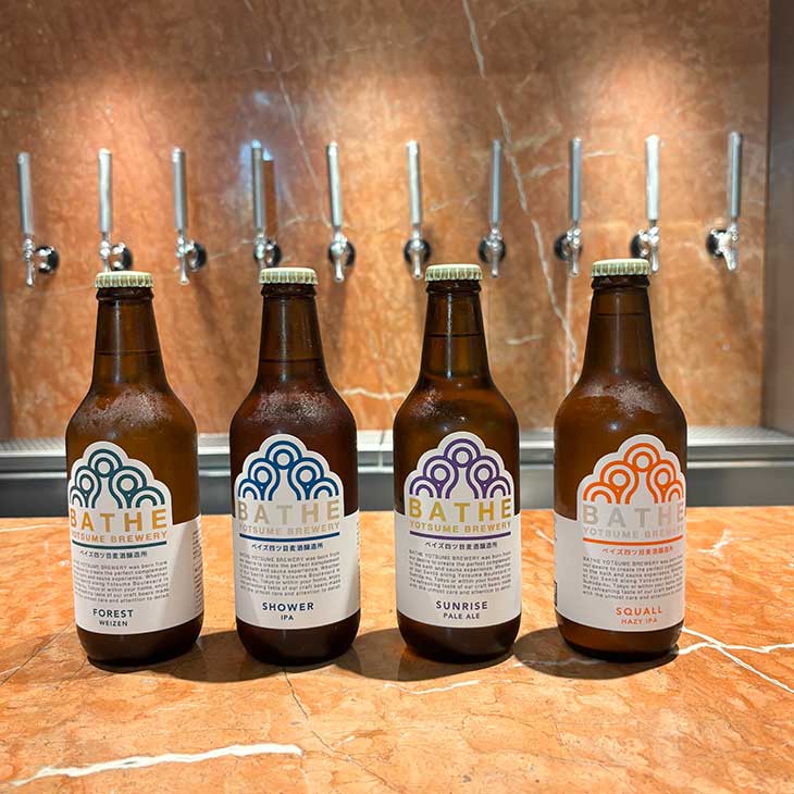 左から「FOREST・SHOWER・SUNRISE・SQUALL」。3本飲み比べセットは2,450円、6本飲み比べセットは4,500円