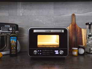家で本格的な石窯ピザが食べたい？ その願い、「電気式窯焼名人mini」が叶えてくれます
