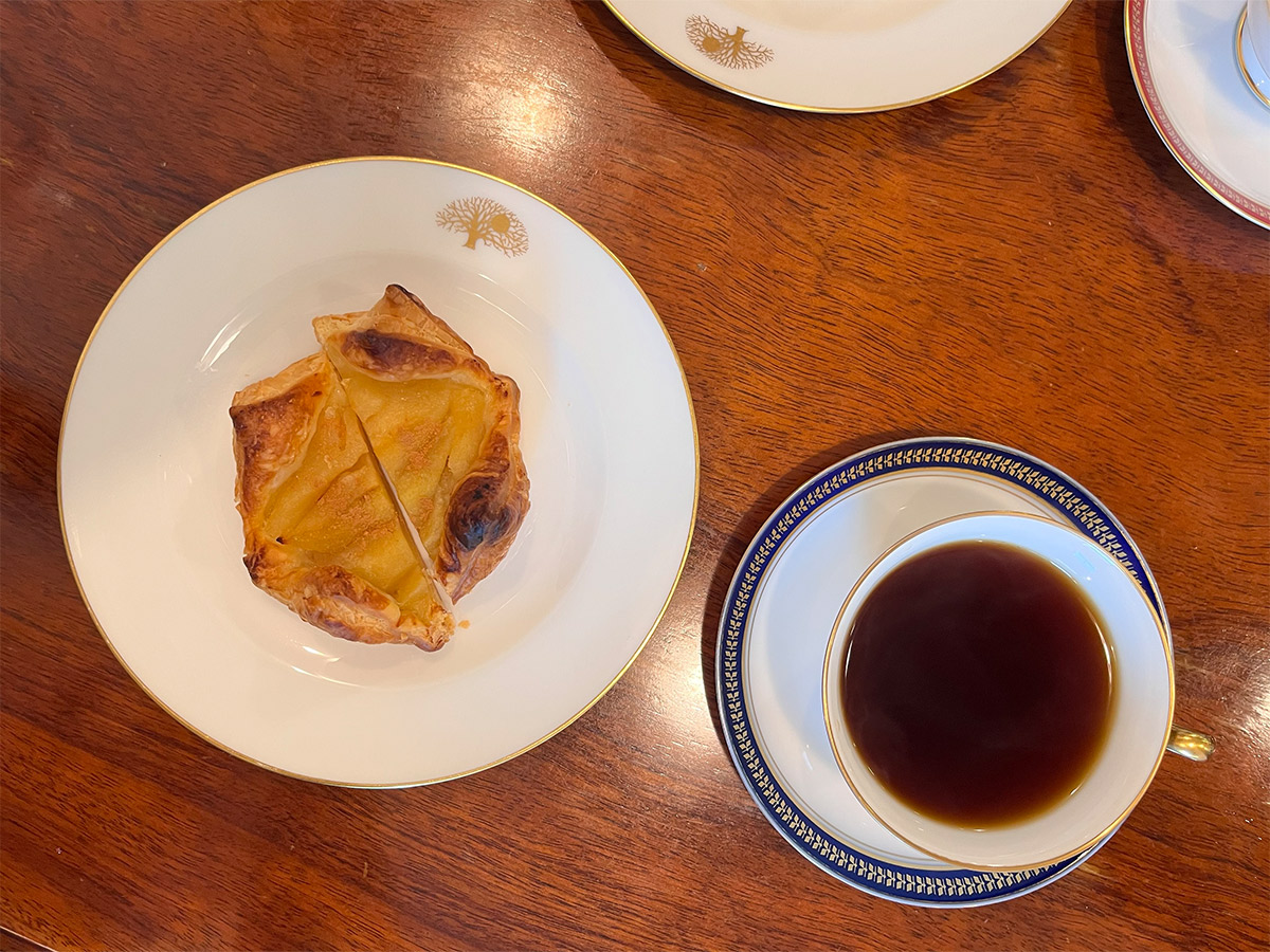 弘前の喫茶の名店『可否屋 葡瑠満』(青森県弘前市下白銀町17-39)