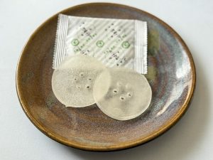大きなボタンのようなかたち