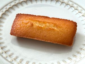 甘味の後に響く雪塩の優しい塩味がアクセント