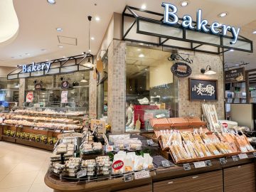 【ライフ】スーパーの常識を変えた焼きたてパン革命！『小麦の郷』は専門店級のパンが手に入る実力派