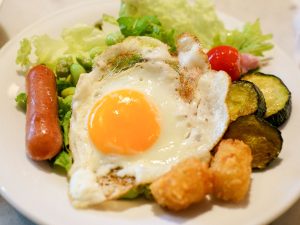 【東京モーニング】ここは海外！？ ホテル併設『MORETHAN BAKERY』（新宿）のブッフェが絶品