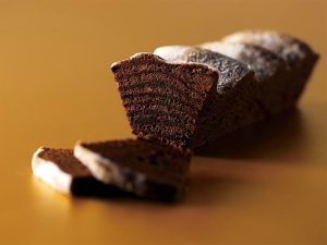 1本入 1080円。ベネズエラ産カカオマスのナッティな味わいと豊かな風味が魅力