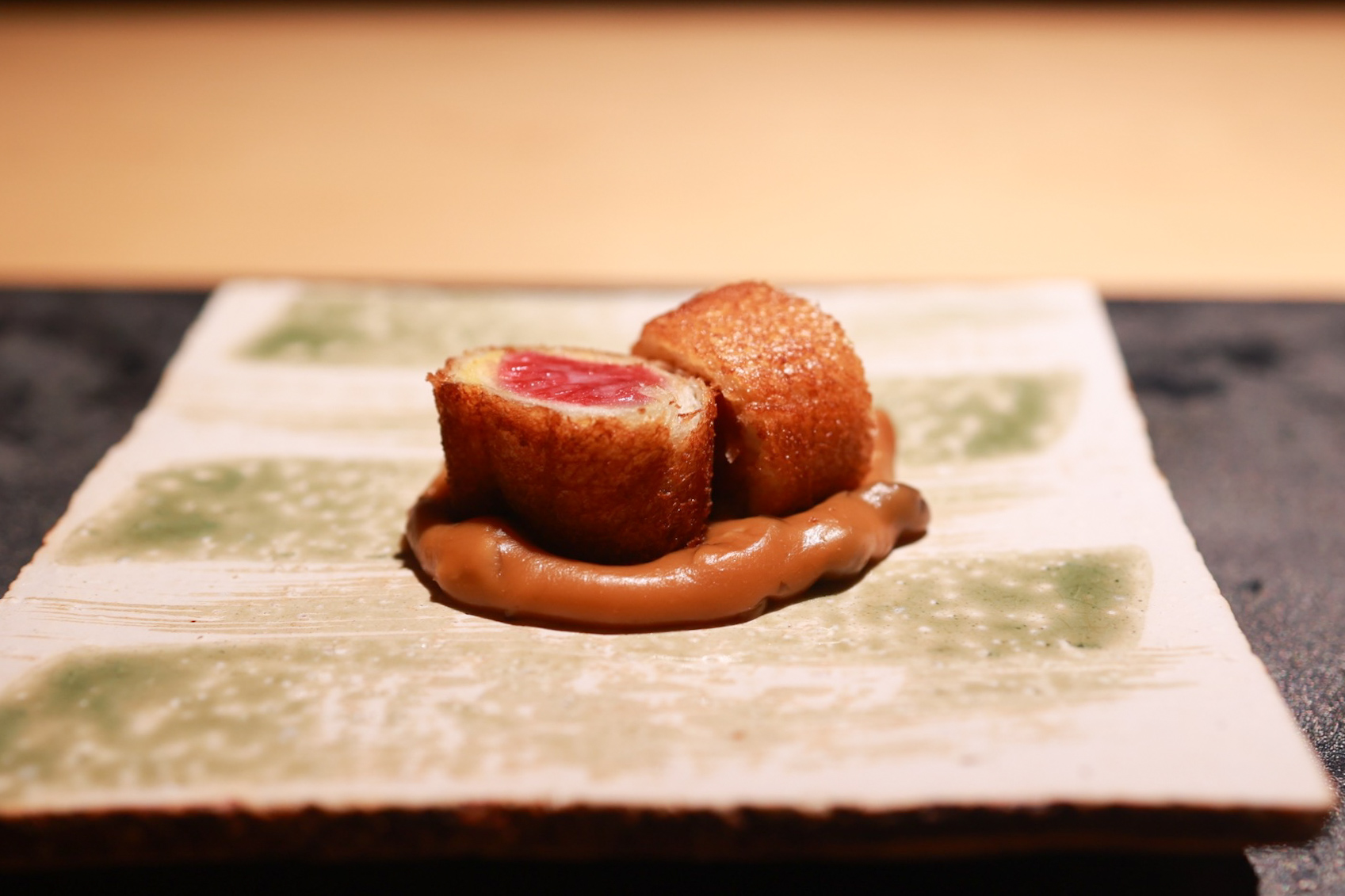 岡山名物のデミカツに着想を獲た一皿