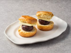 1個 520円。スコーンとあんバターが大胆にフュージョン！