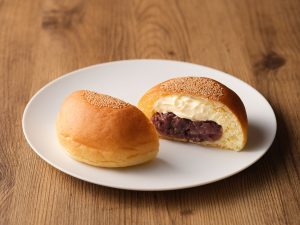 1個 324円。“あんバタスイーツ”の定番はやっぱり美味