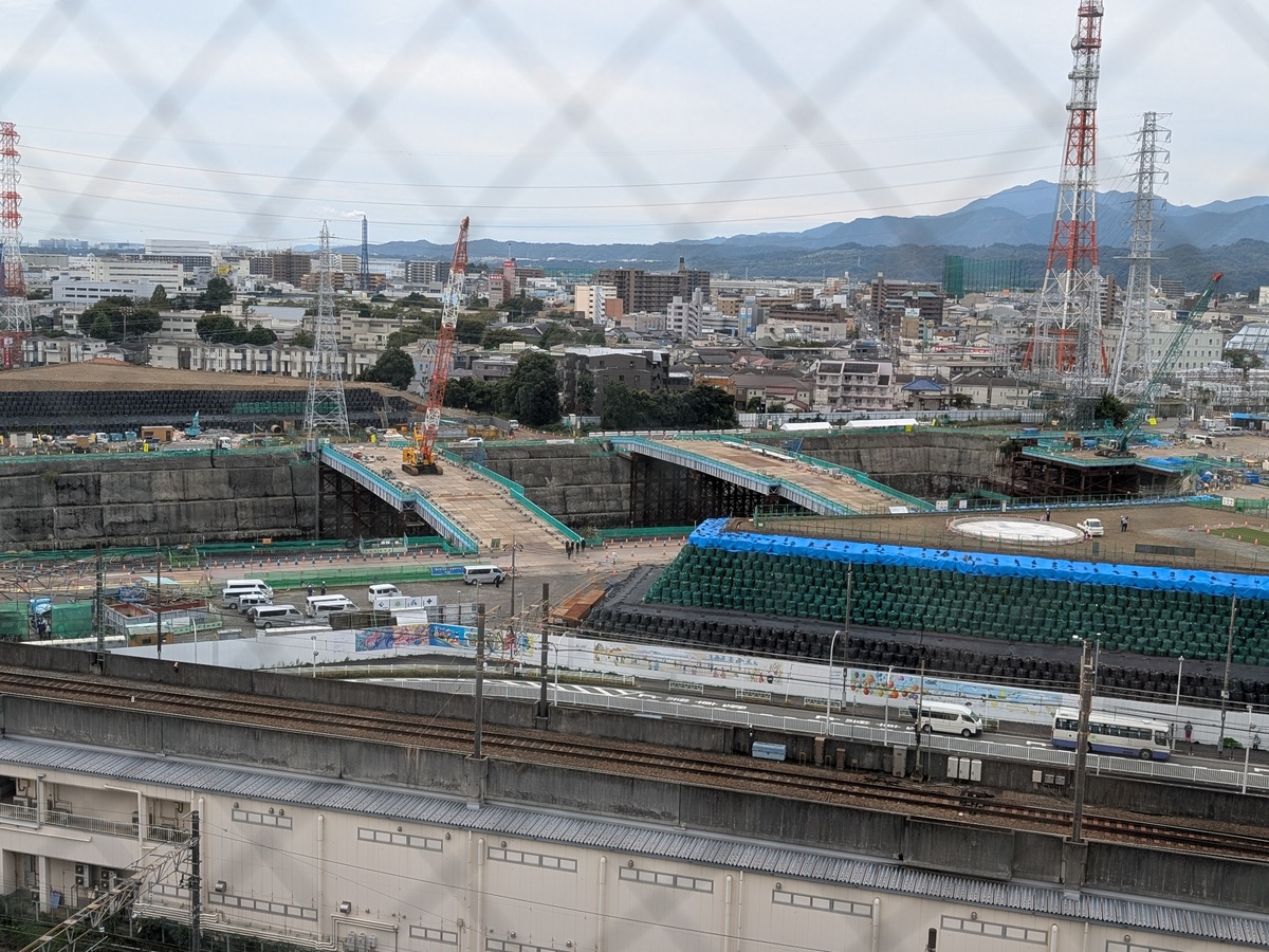 工事中の神奈川県駅(仮称)